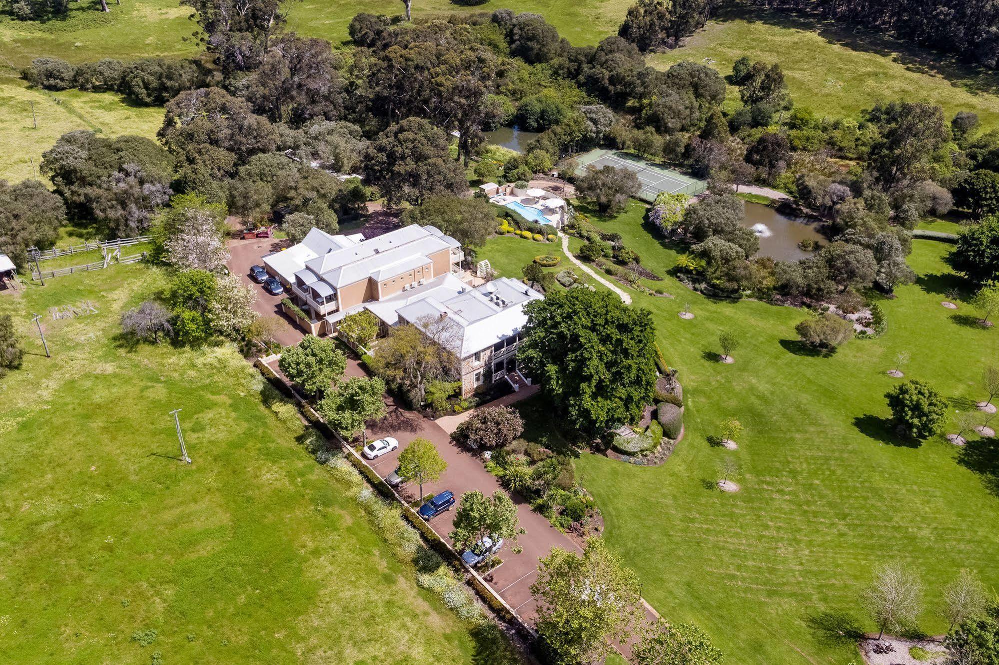 Grand Mercure Basildene Manor Margaret River Exterior foto